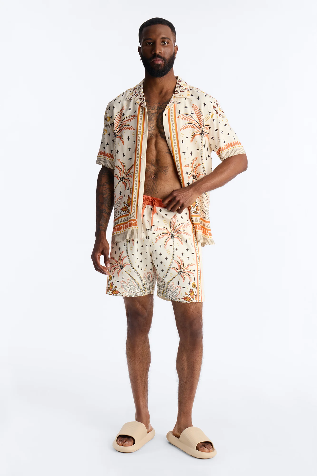 Tropical Twilight Resort Swim Trunk 7″ - Off White - Image 2