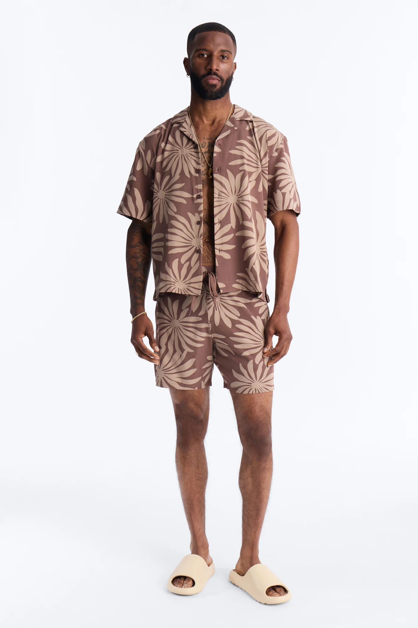 Tulum Bloom Swim Trunk 7″ - Brown - Image 2