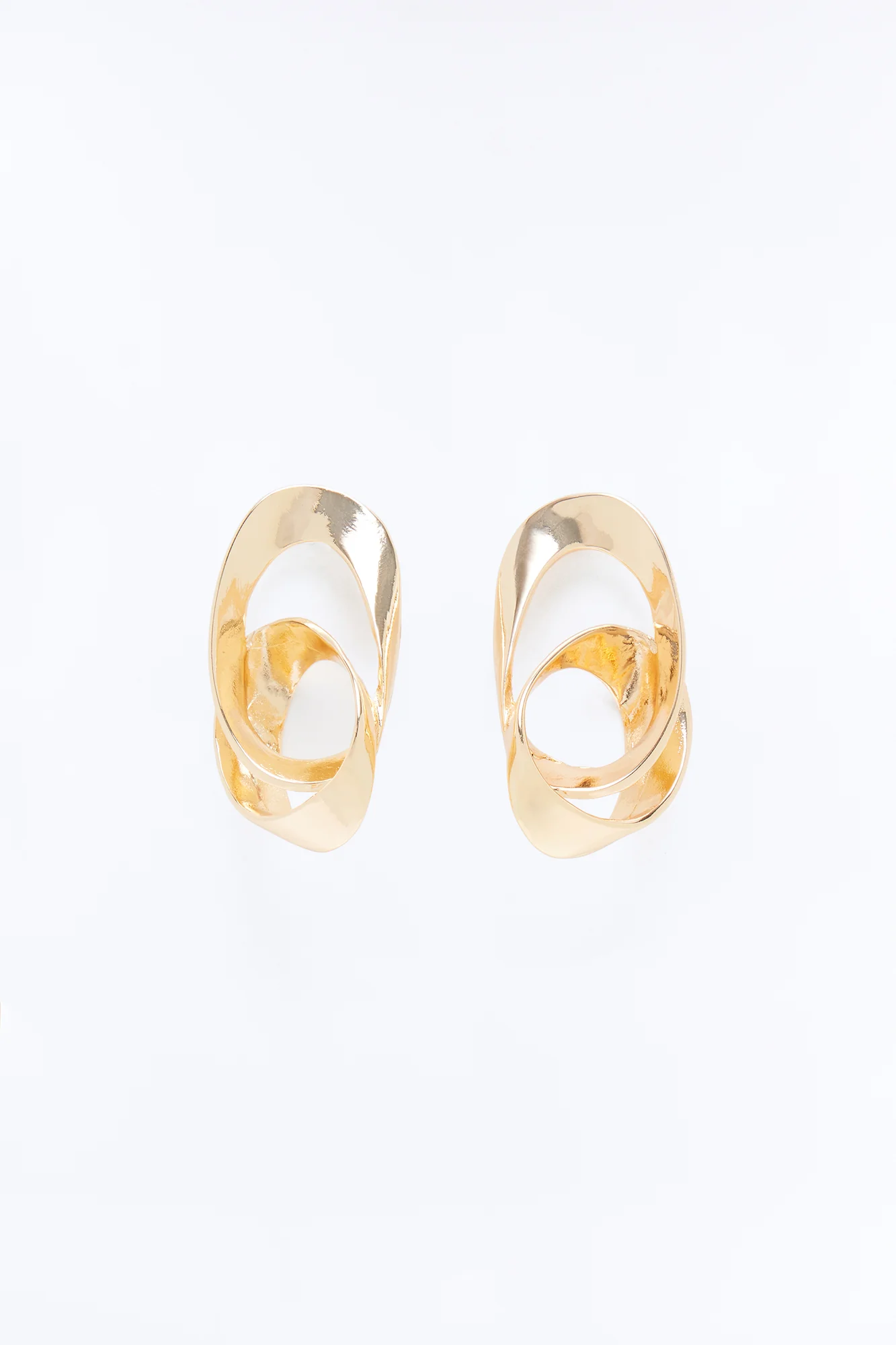 Unreachable Drop Earrings - Gold