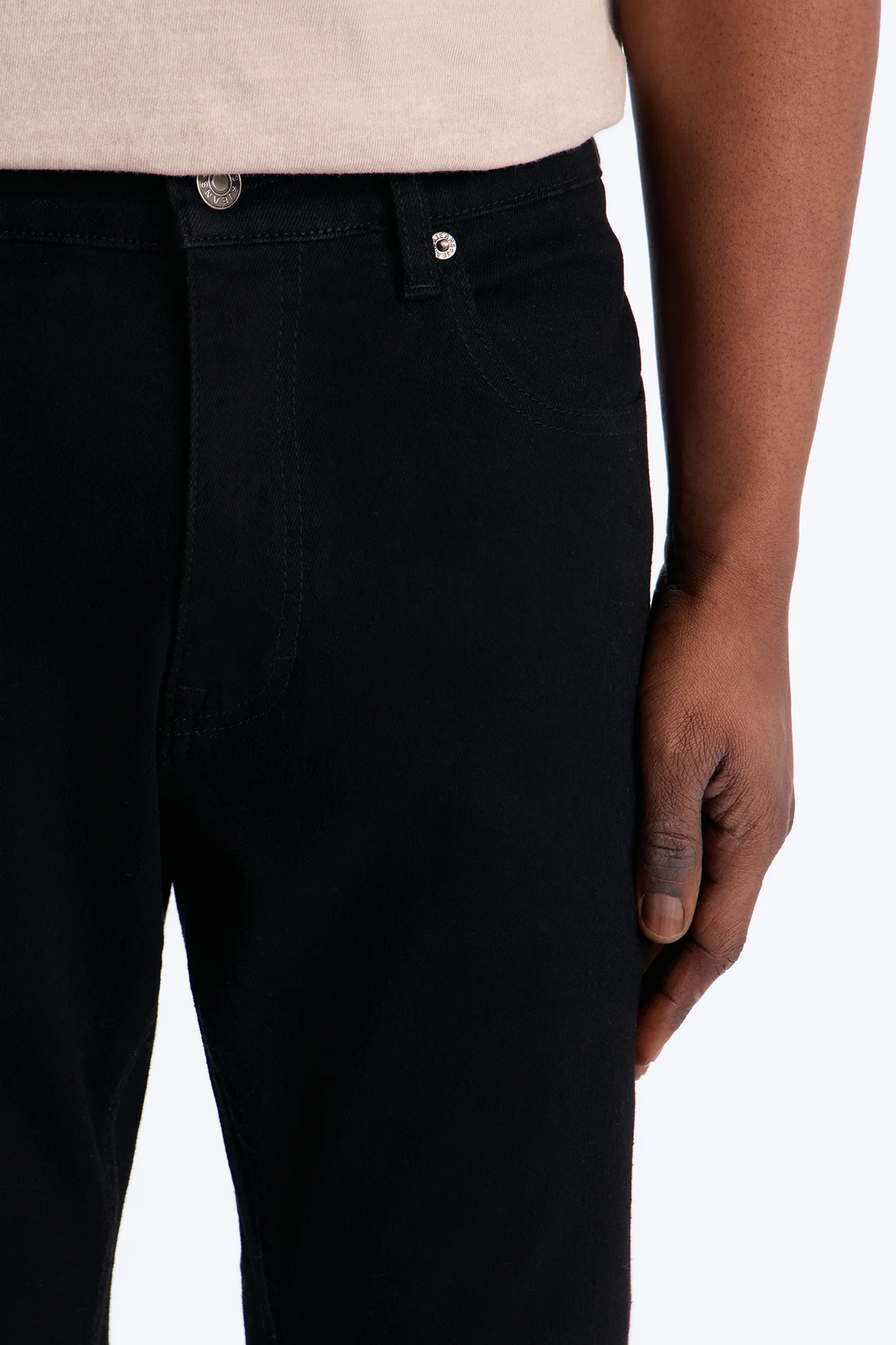 Upstanding Slit Stacked Slim Flare Jeans - Black - Image 3