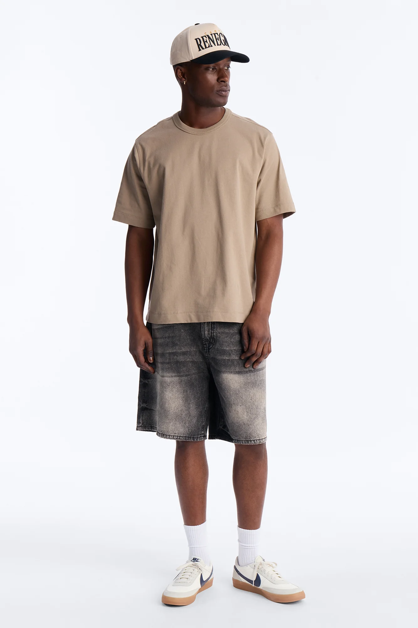 Venice Vintage Relaxed Denim Shorts - Black Wash - Image 2