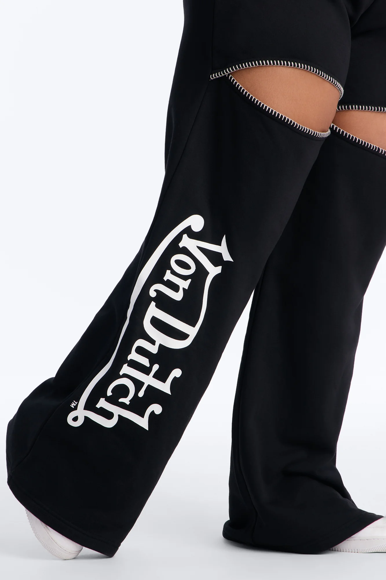 Von Dutch After Hours Fleece Pants - Black - Image 9