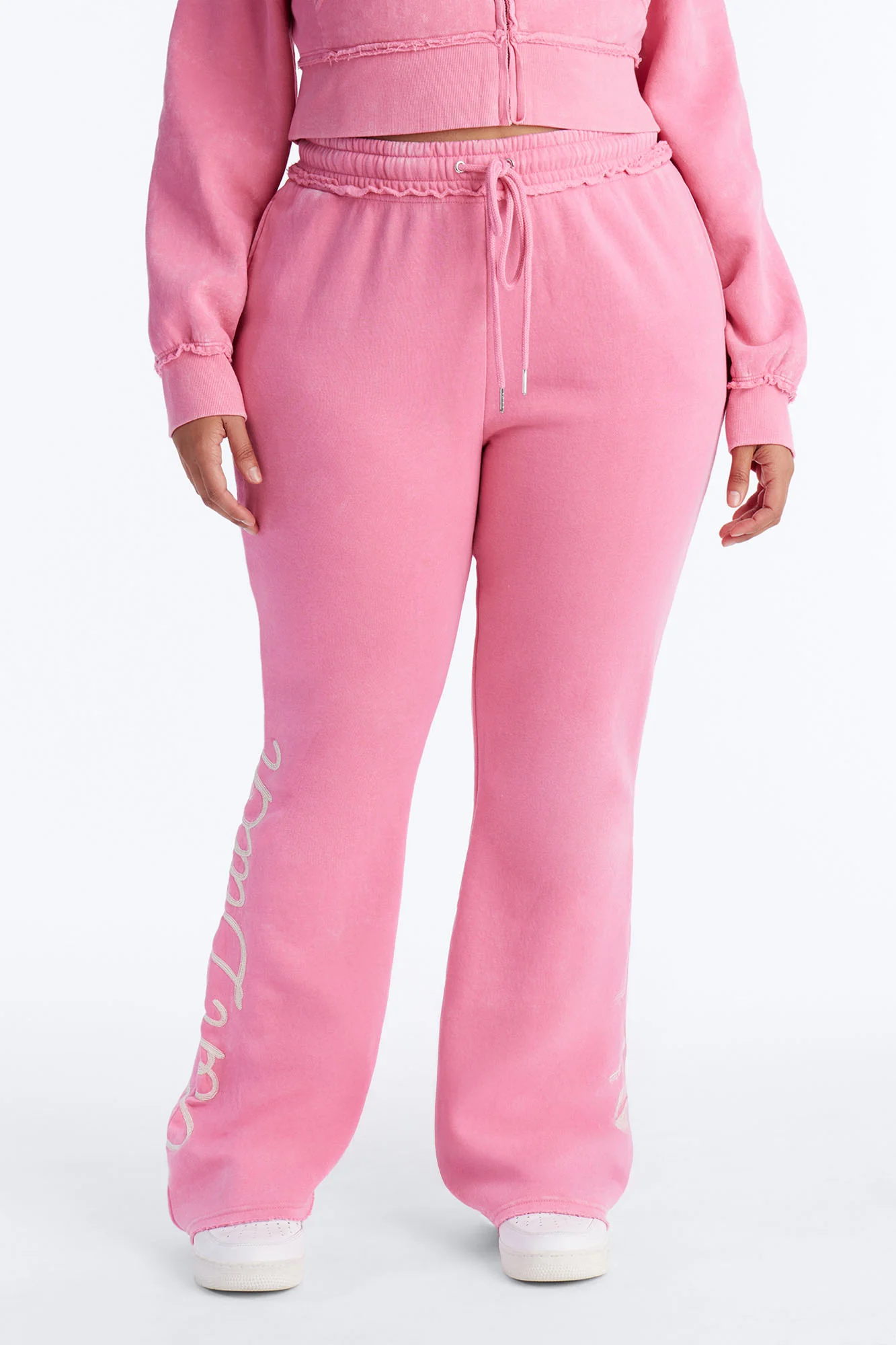 Von Dutch Hall Of Fame Washed Flare Pants - Pink - Image 6
