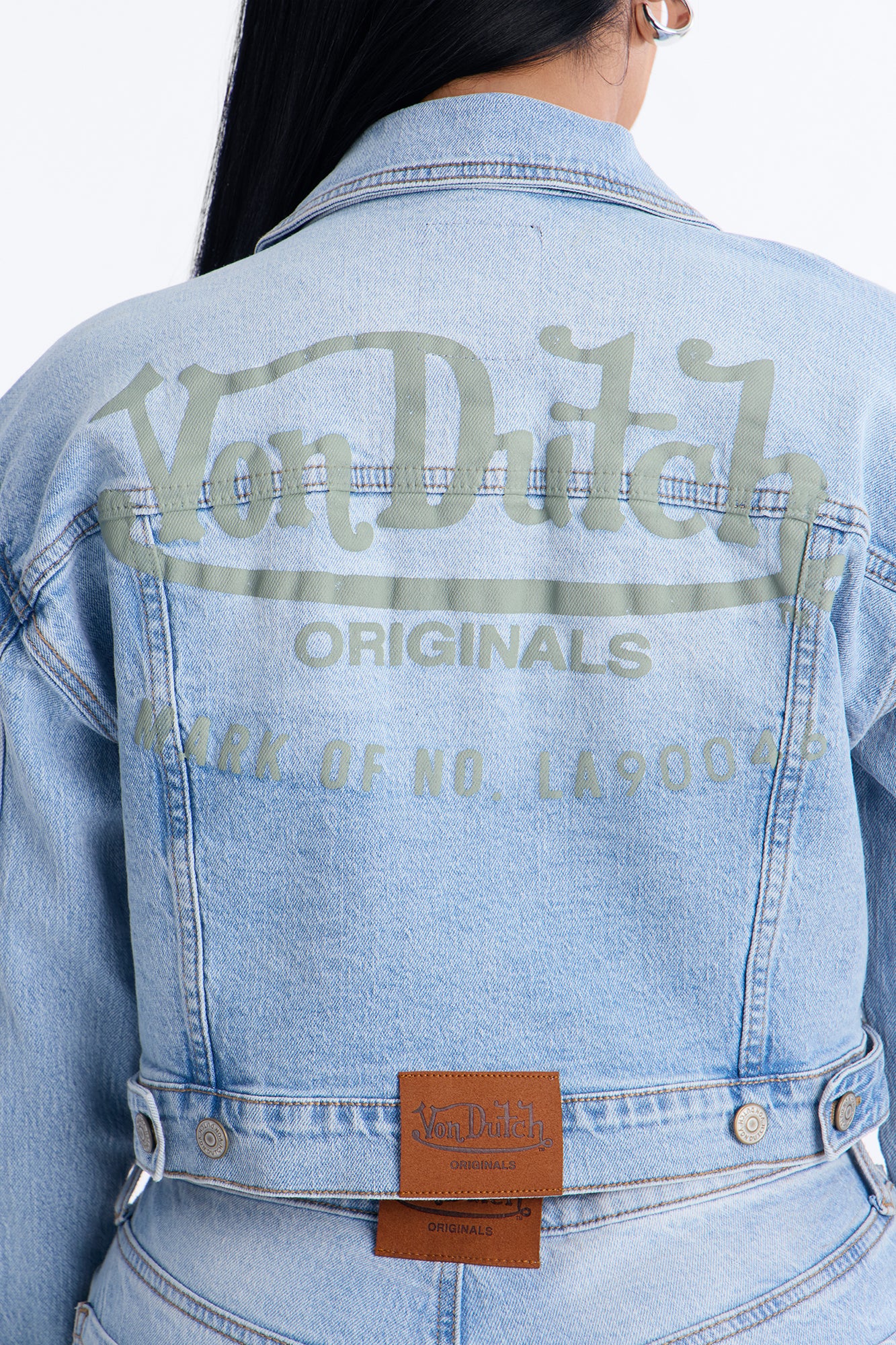 Von Dutch Trucker Denim Jacket - Light Wash