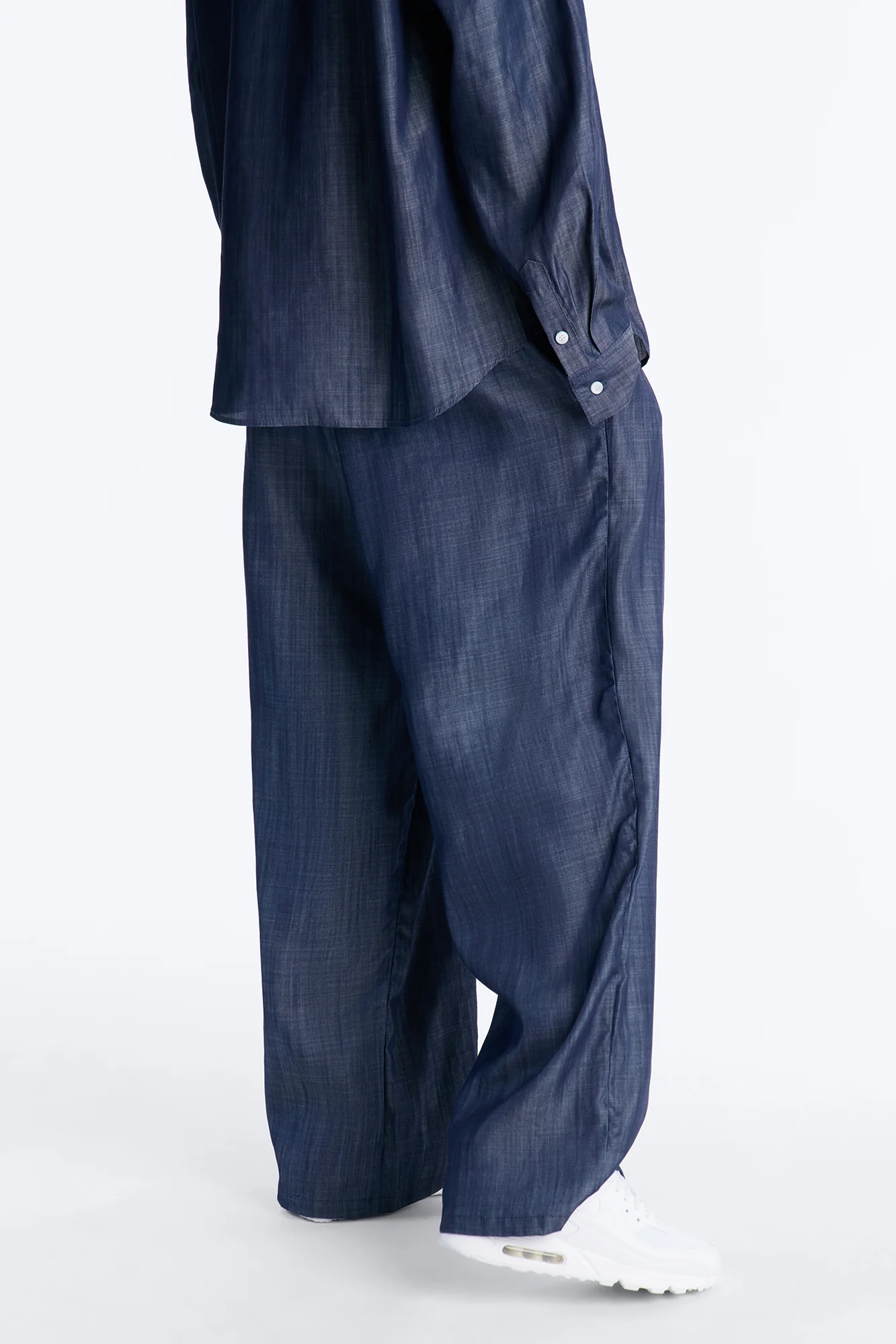 Wide Leg Mercer Gates Pant - Indigo - Image 9