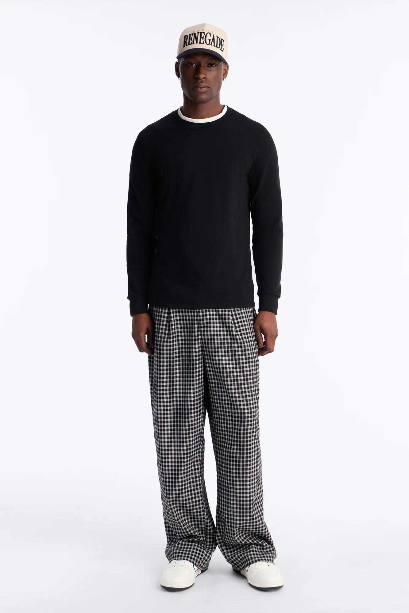 Wide Leg Pleated Downtown London Trouser - Black - Image 2