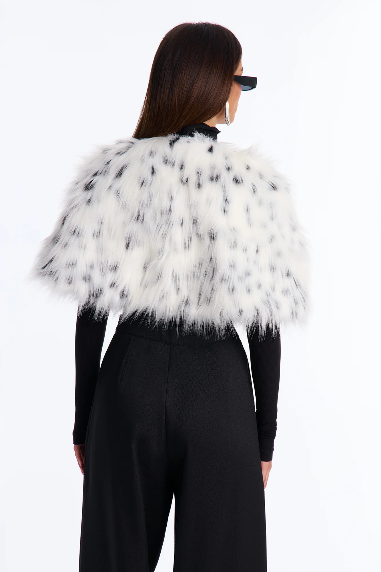 Wild Cat Faux Fur Cape - Black/White - Image 3