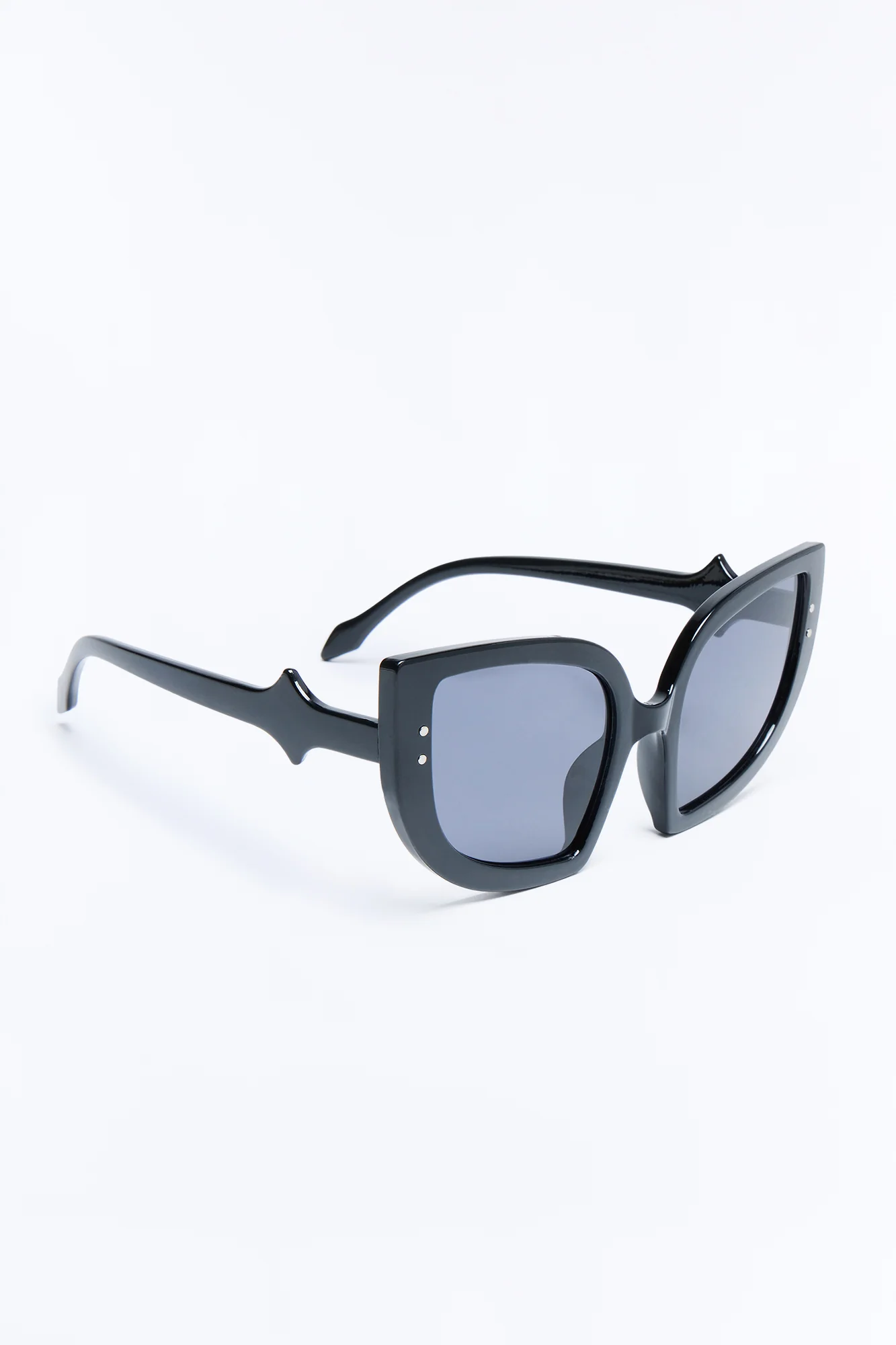 Wise Cat Eye Sunglasses - Black - Image 4