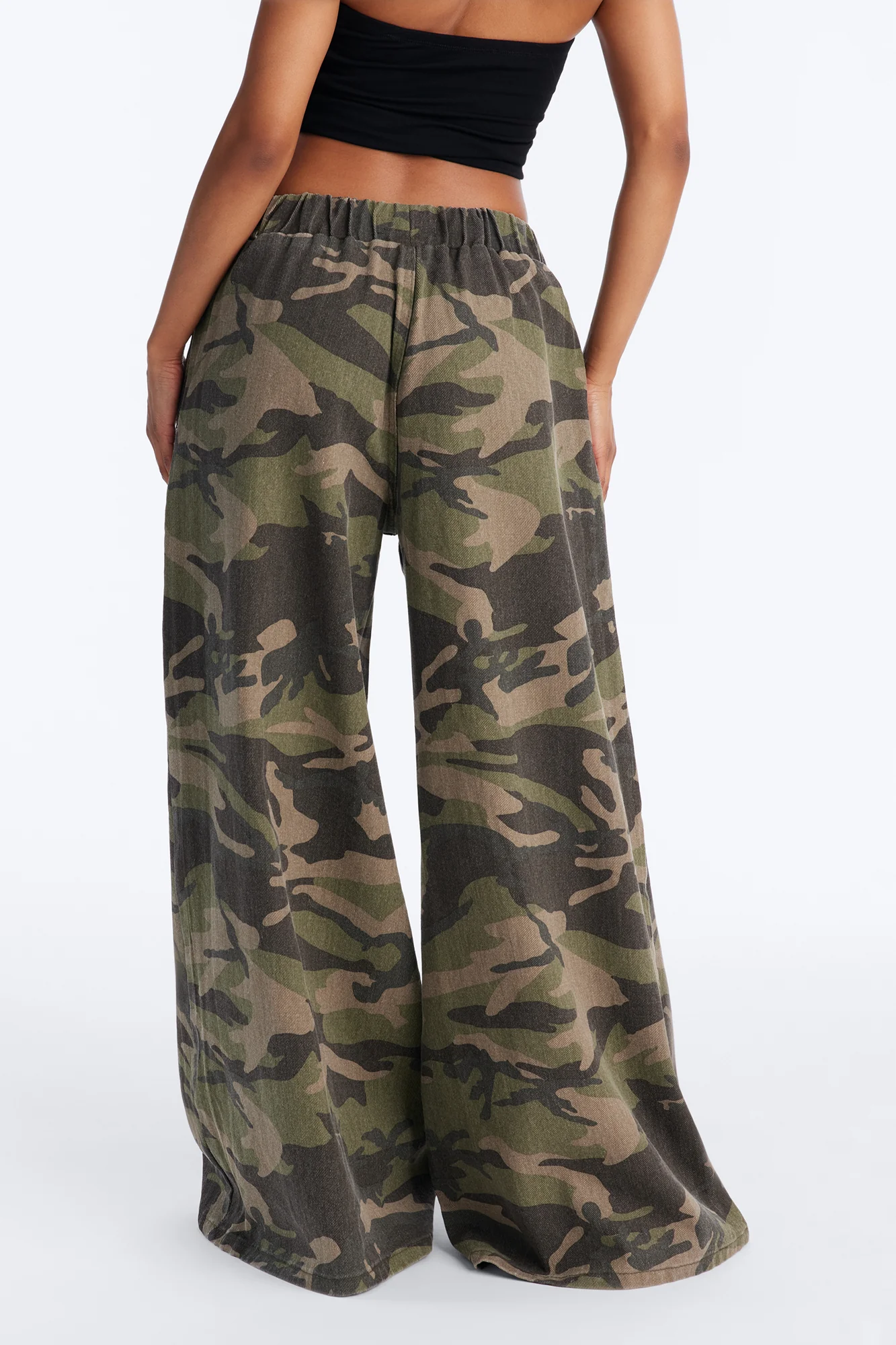Zinnia Camo Wide Leg Pant 32″ - Camouflage - Image 3