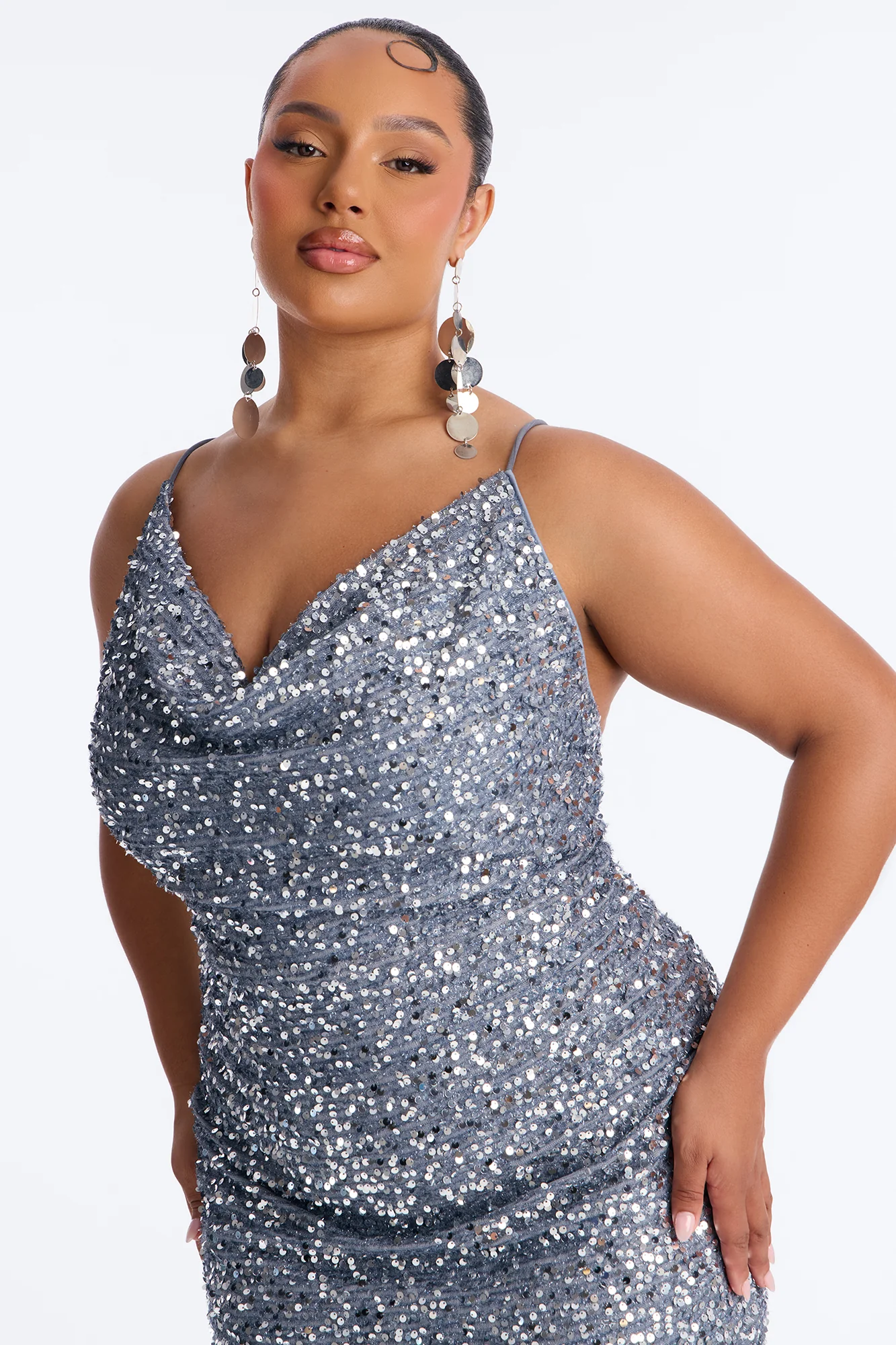 Zoey Feathered Sequin Midi Dress - Grey - Image 5